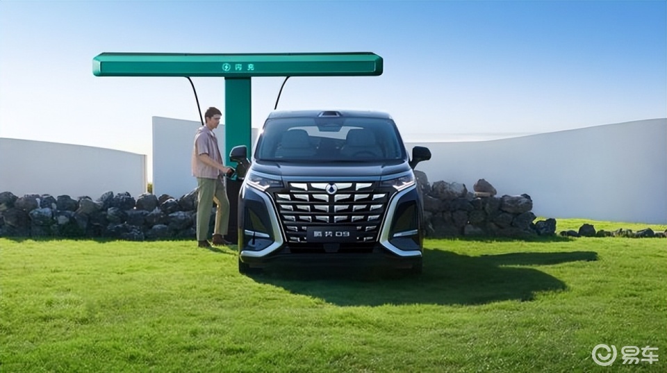 第二代刀片电池，第二代腾势D9开启预售，38.98万元起