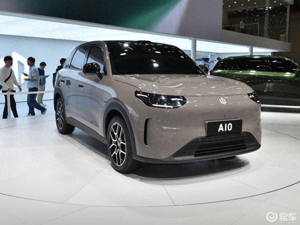 当星愿、元UP碰上零跑A10，会擦出怎样的火花