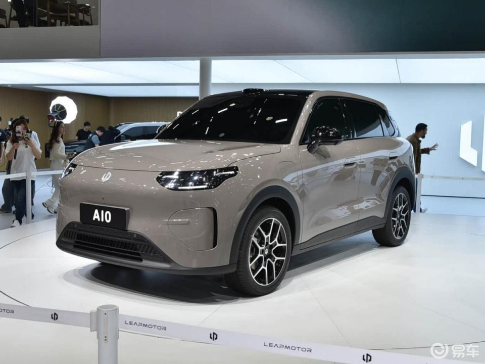 当星愿、元UP碰上零跑A10,会擦出怎样的火花