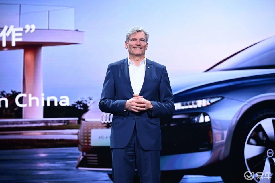 豪华纯电不用再纠结 奥迪双旗舰上市 智驾续航豪华感全拉满
