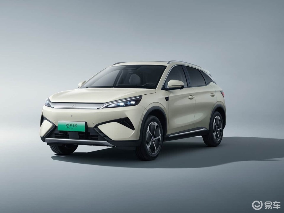 零跑B10、元PLUS、银河E5三车横评，谁才是真香之选