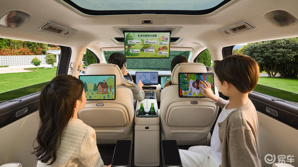 放弃性价比，反而让第二代腾势D9摸到了豪华的底层逻辑