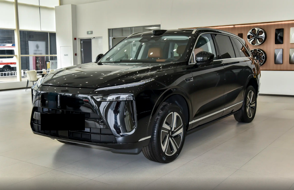 动动嘴就能开车？这车正式上市，限时焕新价27.58万起