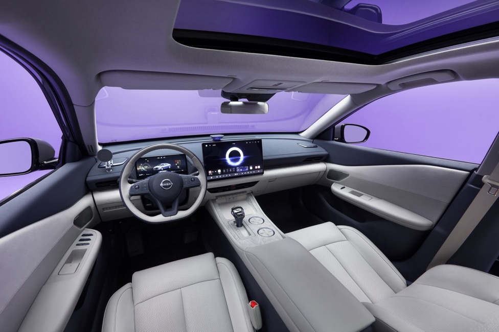 天籁・鸿蒙座舱 VS 凯美瑞，行业智变新标杆出炉