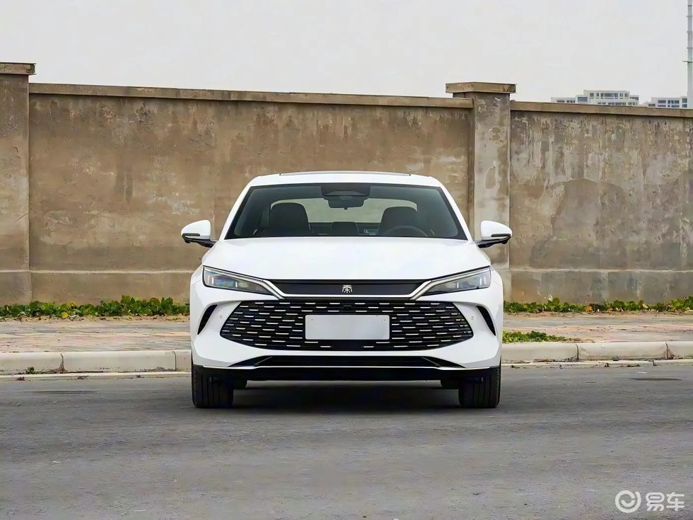 26款秦L/秦PLUS DM-i上市 210km纯电续航