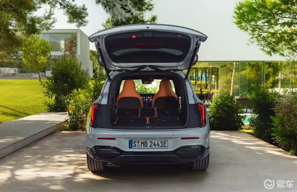 双动力加持,全新一代奔驰GLB官图发布