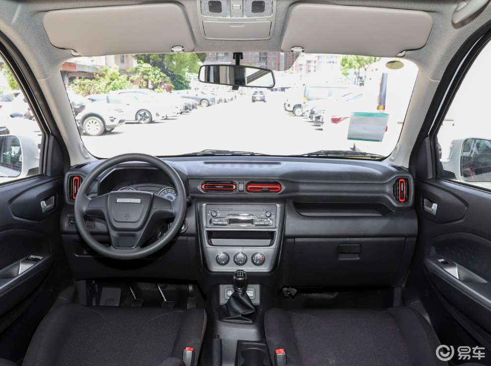 五菱宏光v五座版