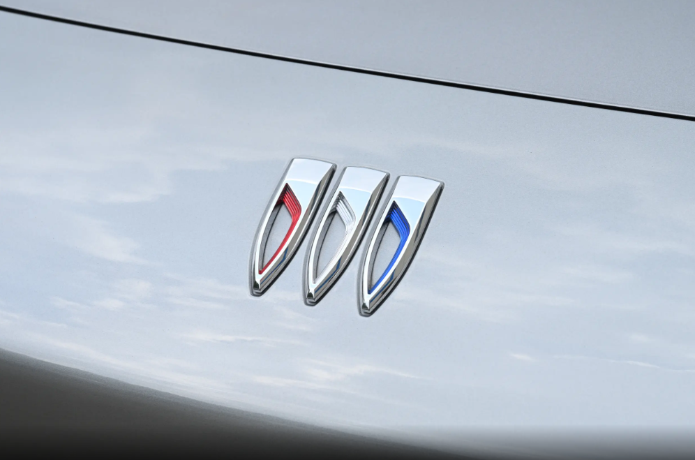 中期改款也有诚意?新款别克君越,实用兼顾智能