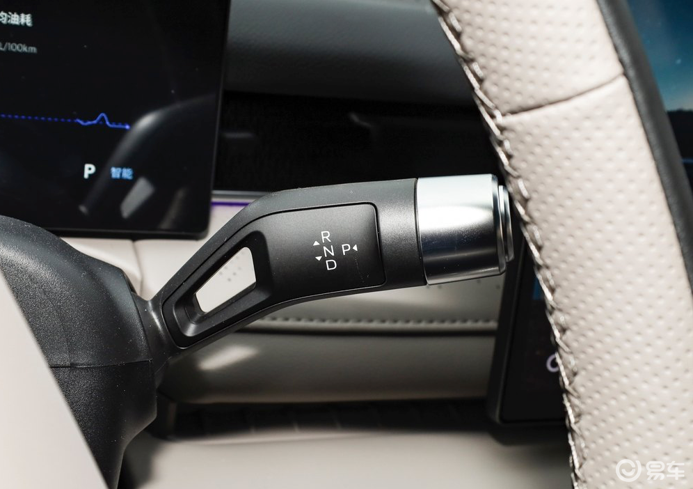 吉利银河星耀8远航家开启预售,看完亮点才知道有多卷