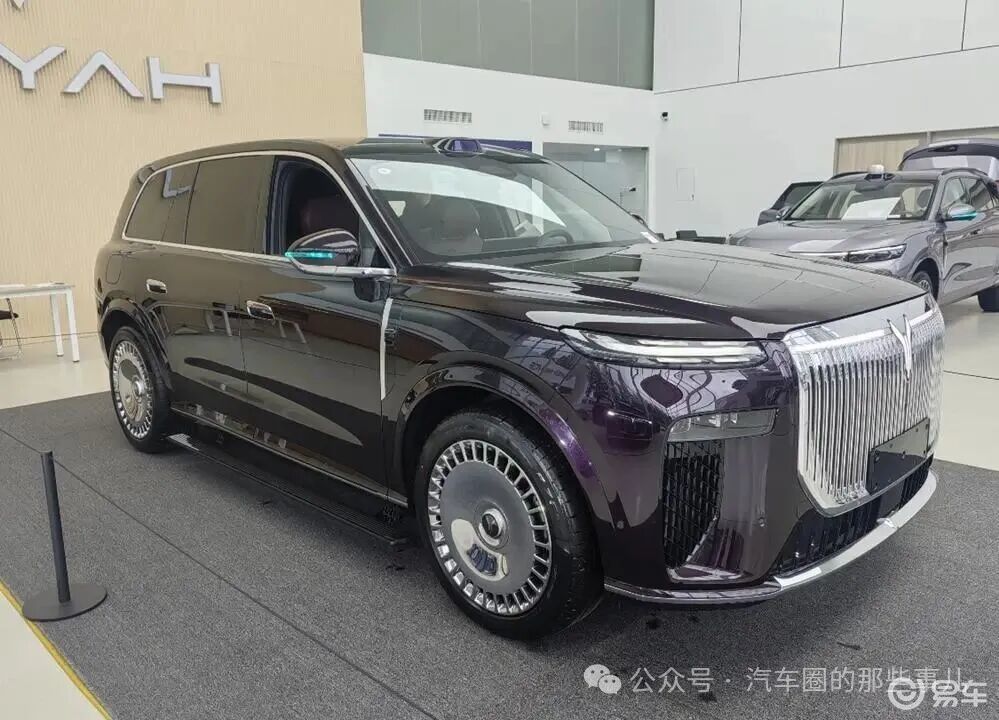 岚图泰山成都到店实拍