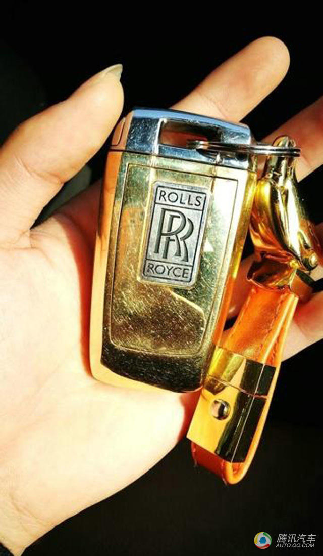 镀金版劳斯莱斯 钥匙能换一辆五菱