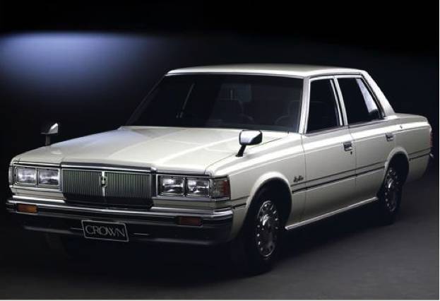 神车史之丰田接力跑王——crown皇冠
