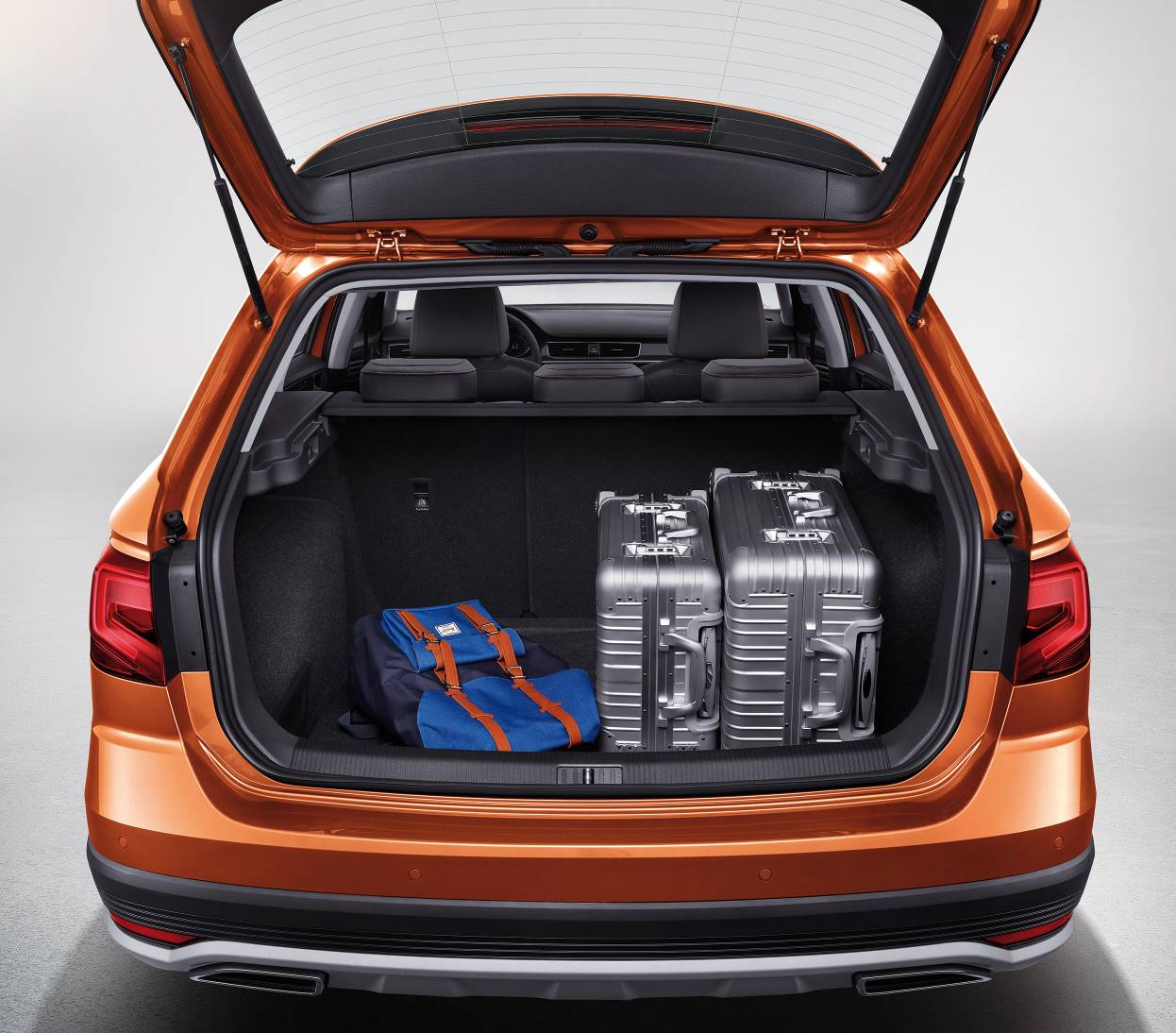 一汽-大众全新品牌c-trek设计玩"出界"_汽车产经网