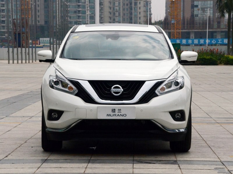 灯和尾灯像个回旋镖,回头率很高,外观真心比其他同价位suv漂亮不少