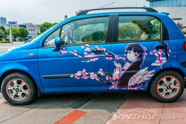 车上铺满动漫美女日本痛车文化缘何在中国兴起 易车