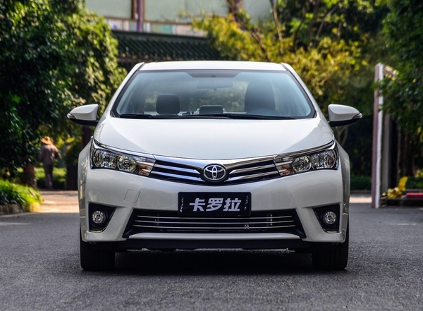 17款卡罗拉到店丰田用涡轮叫板大众朗逸和宝来