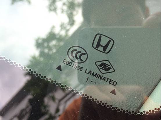 二手车必看 汽车玻璃会说实话