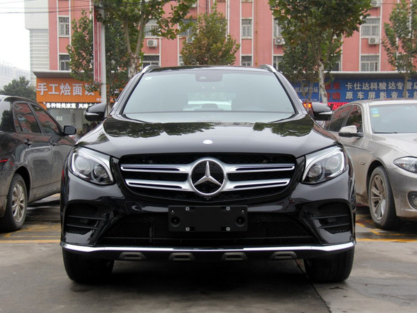 看到奔驰glc我脑海只出现三个词:优雅 豪华 安