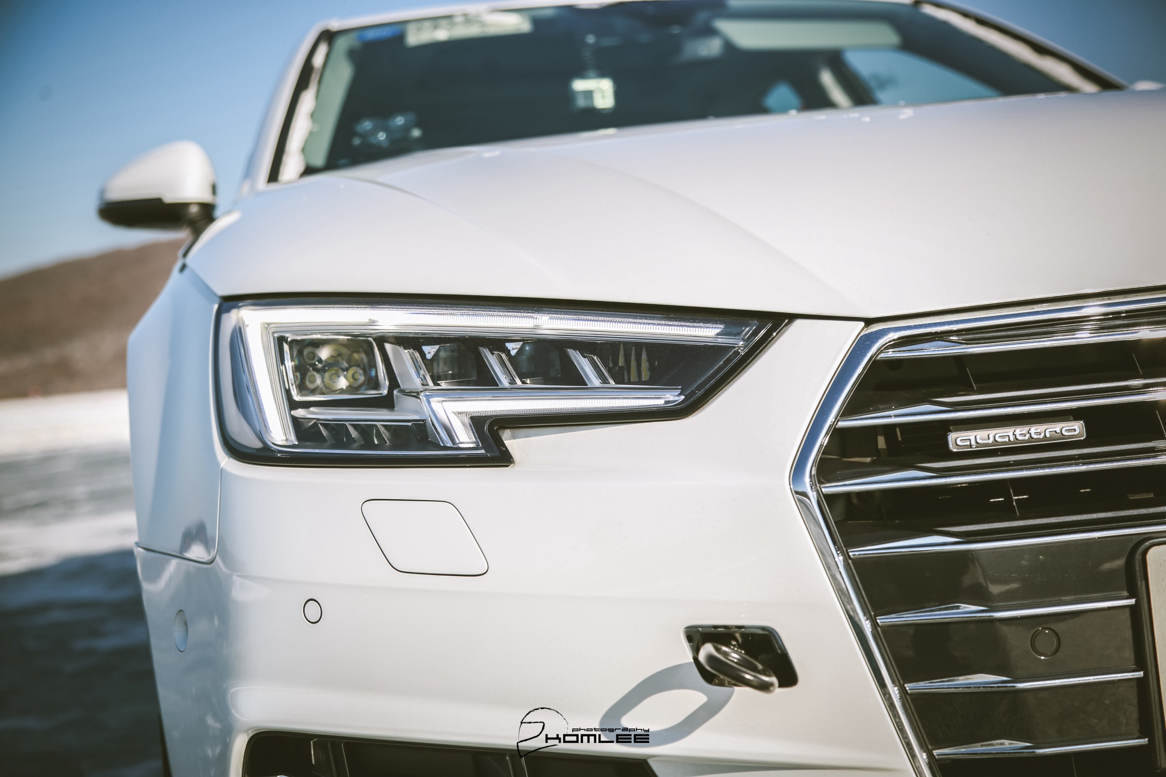 全新奥迪a4l上全led车灯的装备程度很高,如有更高需求,可以选装矩阵式