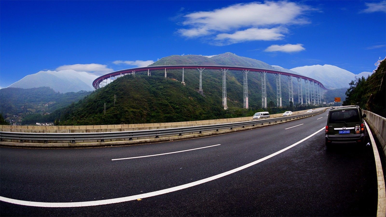 老司机觉得你太慢,高速公路为何要限最低时速?