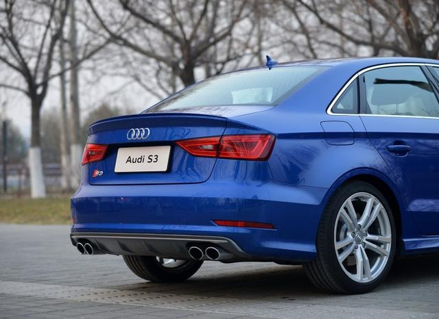 短小精干pk又粗又长奥迪s3宝马330怎么选