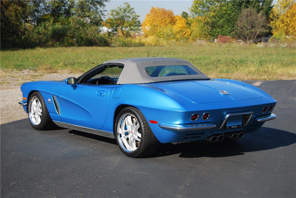 在现代克尔维特上转换的复古版克尔维特_易车