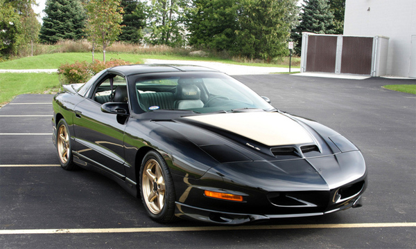 消失的庞蒂亚克1939年产的透明汽车