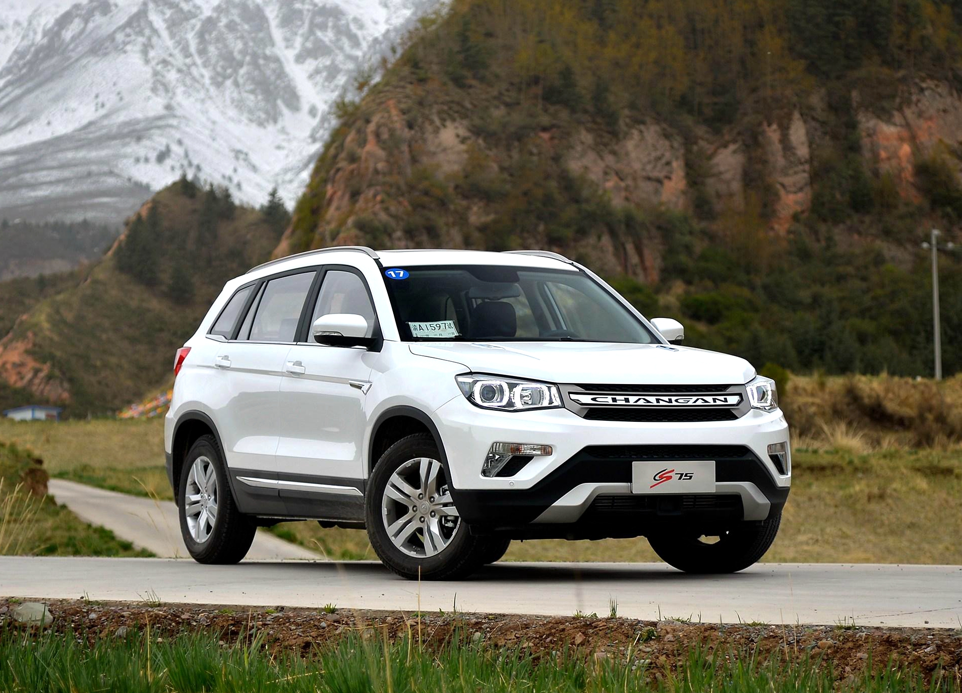 长安cs55预售9.8-14.万,就问你给力不?