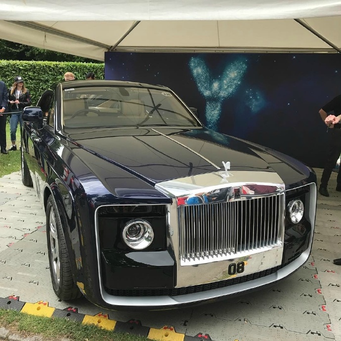 劳斯莱斯定制车慧影 售价合8900万