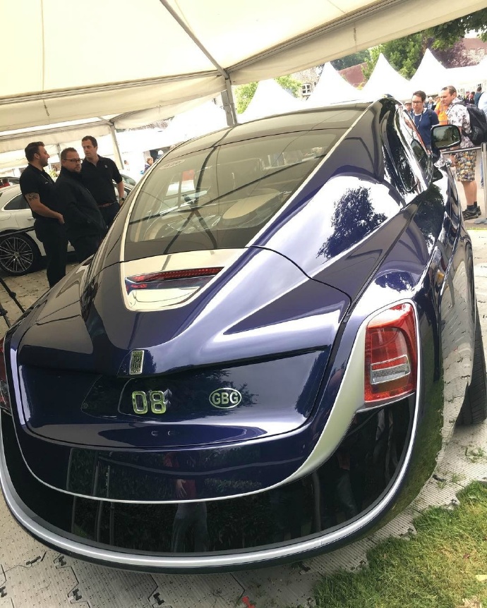 劳斯莱斯定制车慧影 售价合8900万