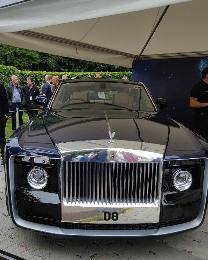劳斯莱斯定制车慧影 售价合8900万