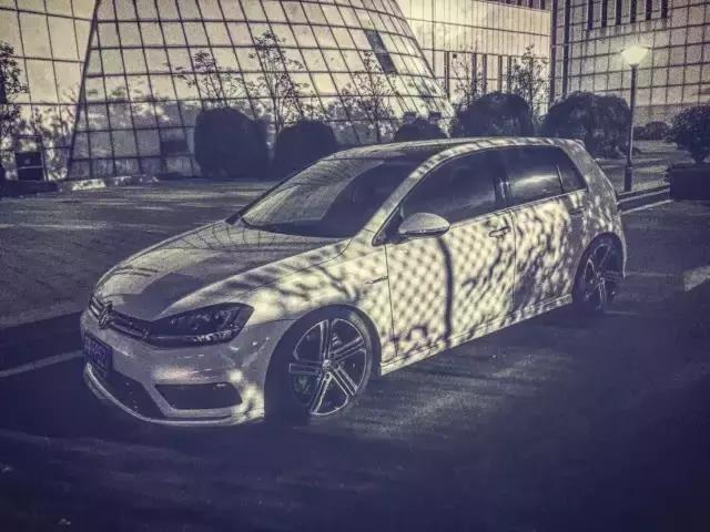 宿迁90后的战斗灰高尔夫mk7