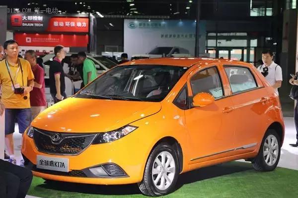 目前新车图片暂时未曝光,而从现款康迪全球鹰k17a车型来看,其前脸进气