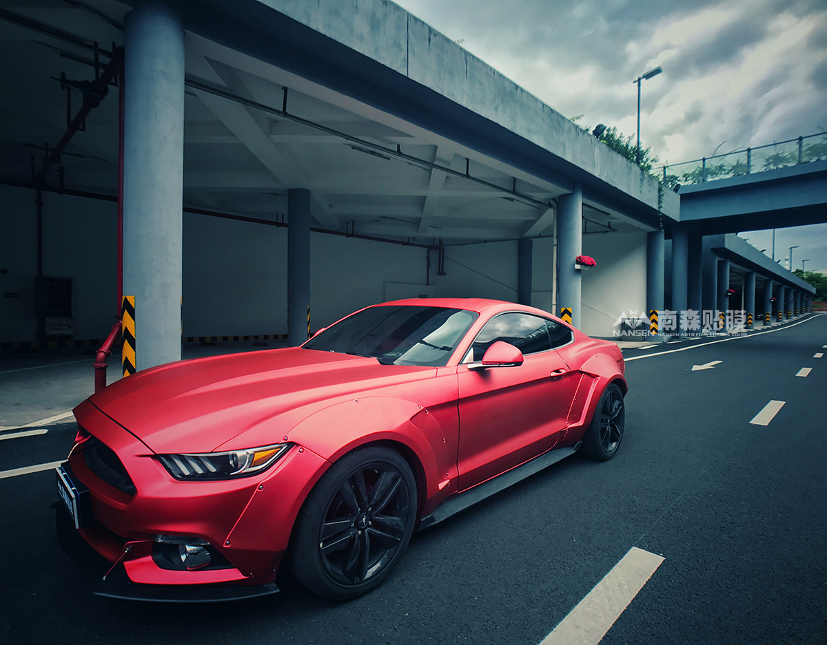野马改色贴膜冰红 招商车身改色加盟