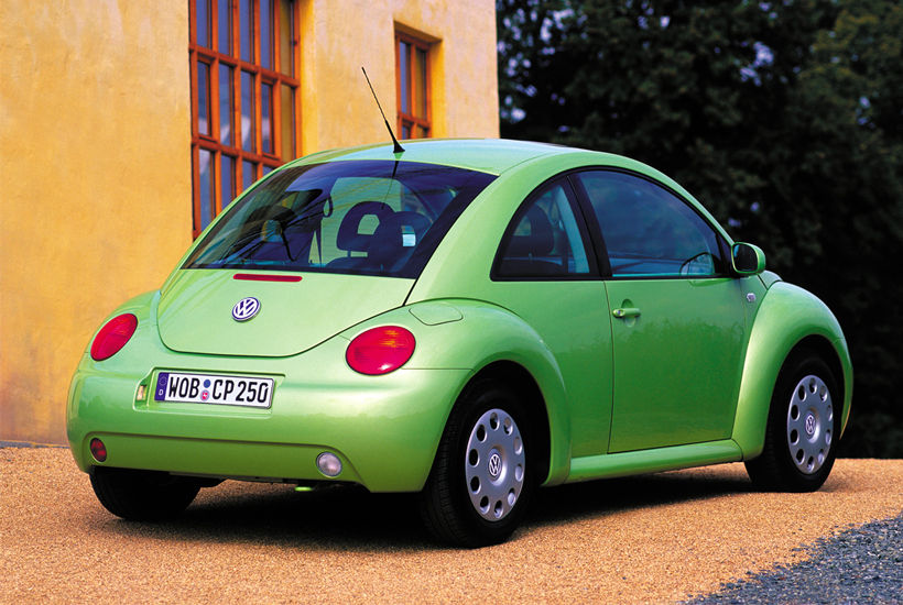 one的概念车,而4年后,甲壳虫也以new beetle新甲壳虫的名义重新与大家