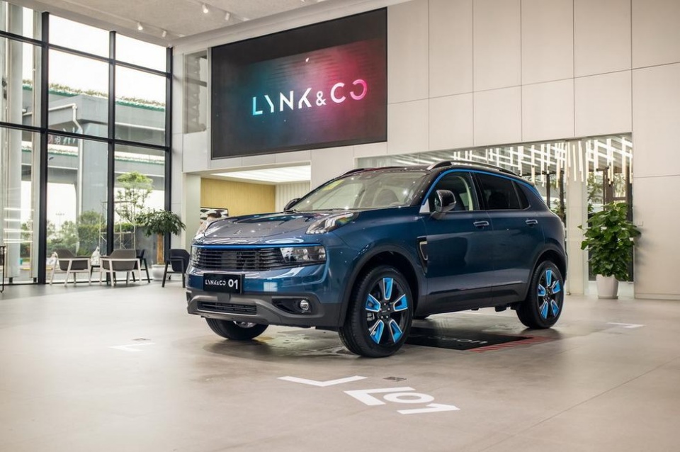 吉利领克01推出4种风格这是要凑齐四大金刚