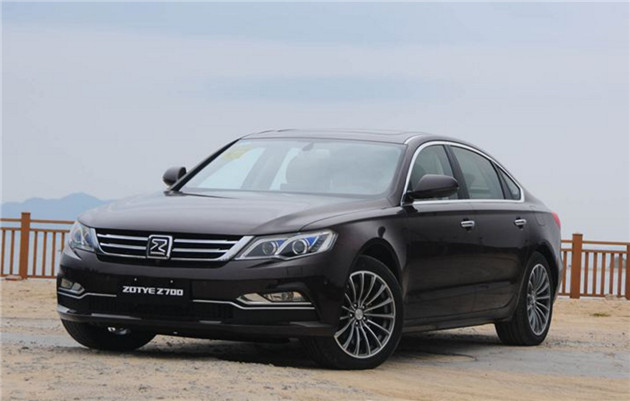 众泰z700