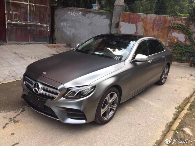 奔驰e300改色电光钛灰车身改色贴膜效果图