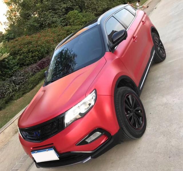 吉利博越改色电光金属红质感细腻