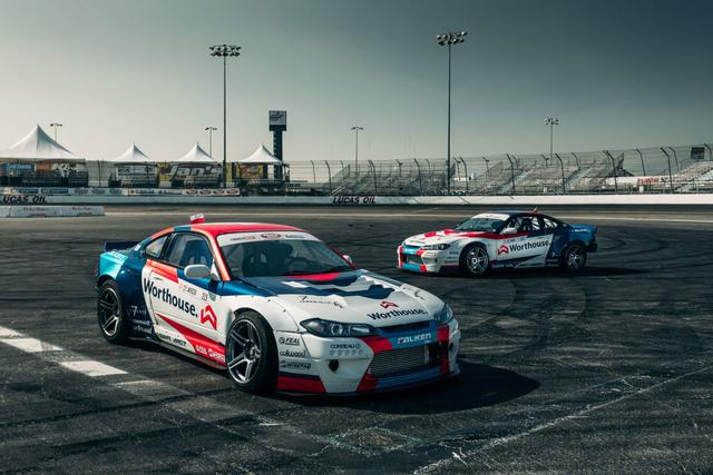 比翼双鸡孪生尼桑silvias15漂移赛车