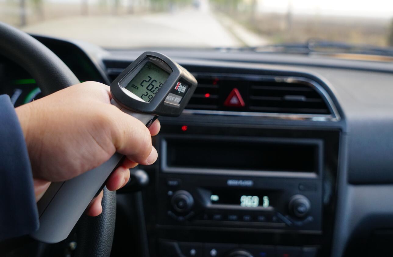 宋楠ec200首发评测之续航和充电