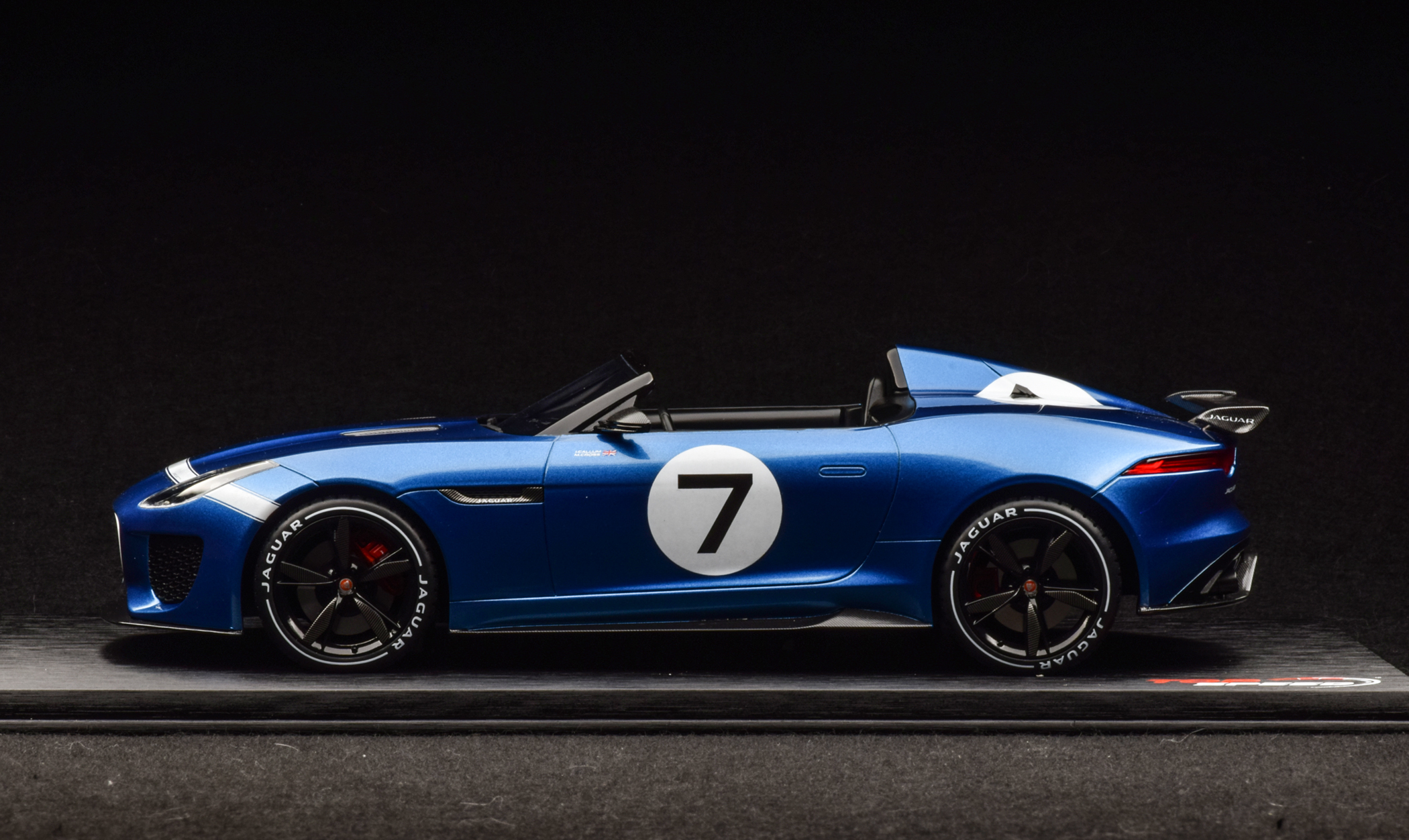 这车真不会起名字-捷豹项目 project 7