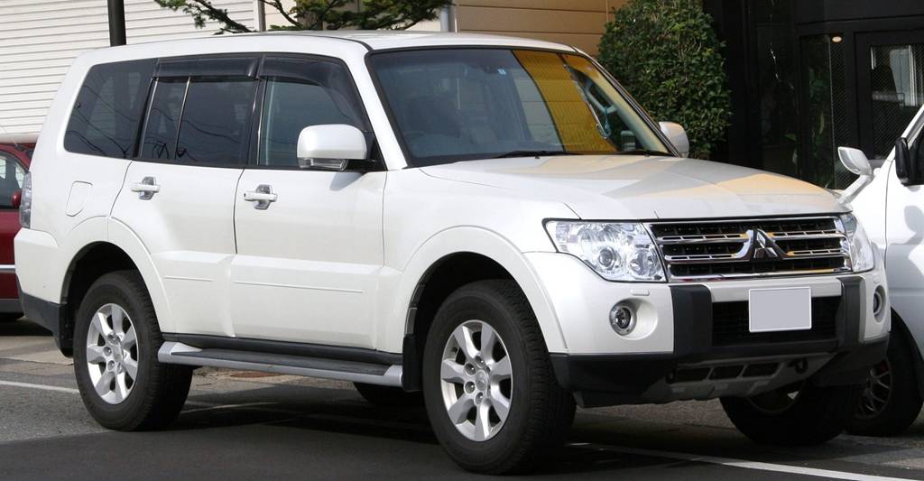 所以它的主要竞争对手是路虎发现,丰田普拉多和途乐patrol y61这些