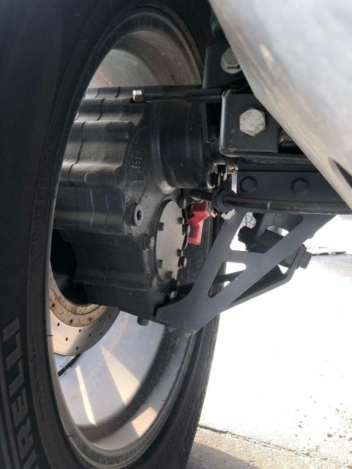 后门桥轮边减速器