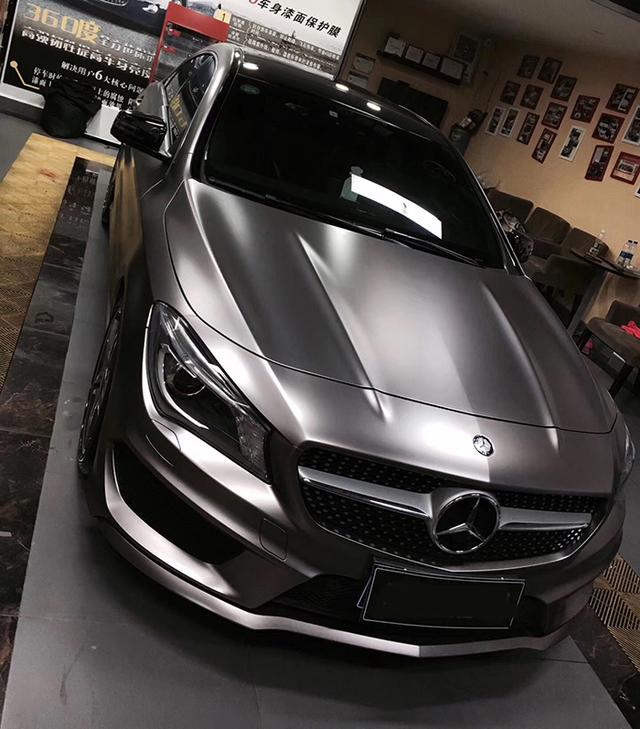 奔驰改色电光战斗灰车身改色贴膜