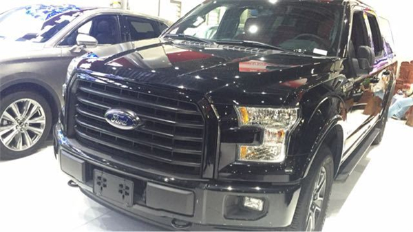 大型猛禽排行_福特猛禽F150大型越野SUV性能如兽强悍为王