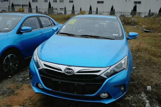 实拍一批2015款比亚迪秦库存车