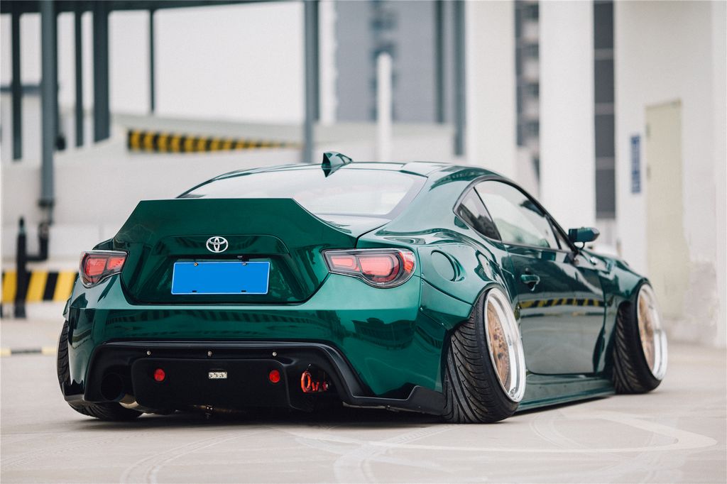 西安车友把竞技86改成低趴姿态大王