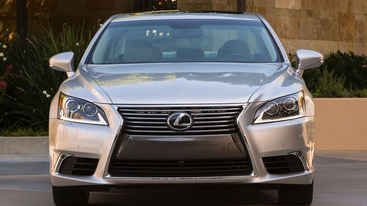 一周新车:雷克萨斯新车ls上市宝马7系已经在颤抖