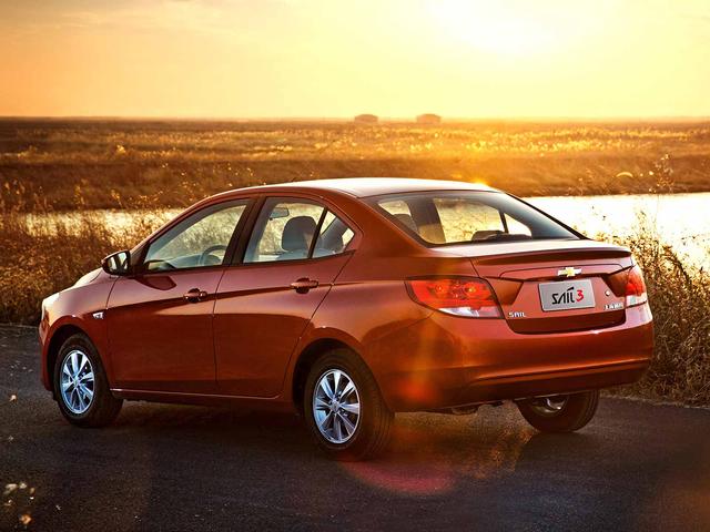 起亚这款轿车火了!4.99万售价刷新最便宜合资车